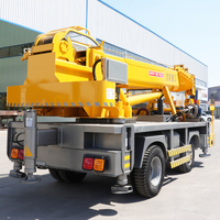 JQCM Grue télescopique à bras droit de 8 tonnes fabriquée par soi-même Grue de camion à flèche pour la construction d'autres grues