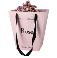 Nouveau design de logo de marque, nouveau sac en papier floral, boîtes d'emballage de luxe pour cadeaux floraux
