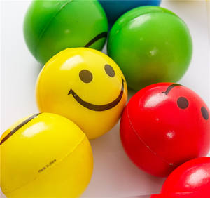 Pelota antiestrés de animales del océano personalizada OEM 6cm EN71 certificada China al por mayor de plástico suave para aliviar el estrés - Product Image 3