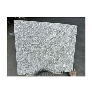 Dalle de granit flambé noir majestueux à la mode moderne Nouveau design Pierre naturelle avec finition polie pour la construction Grande dalle - Product Image 1