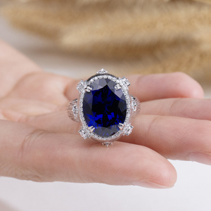 Anillo Messi Gems MSR-2081 de 10k con zafiro azul real de corte ovalado y diamante cultivado en laboratorio - Product Image 2