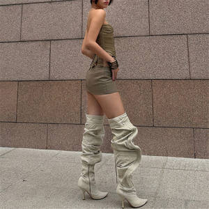 Completo <span class=keywords><strong>Sexy</strong></span> da <span class=keywords><strong>Donna</strong></span> in Due Pezzi: Top Senza Maniche con Orlo Irregolare e Gonna Aderente con Arricciature - Product Image 3