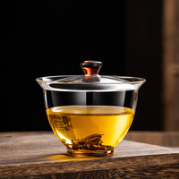 Service à thé moderne de luxe Gung Fu Verre transparent coloré Gaiwan Bol d'offre de thé à deux talents Tasses et soucoupes