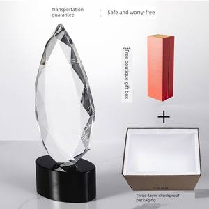 Trofeo de Cristal K9 Personalizado |   Grabado y Composición Tipográfica Gratuitos |   Caja de Regalo |   Premio de Campeonato para Deportes/Negocios - Product Image 3