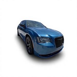 Chrysler 300 Tour Sedan 2023 d'occasion, propulsion arrière, transmission automatique - Product Image 6