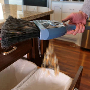 Vabroom Home Use Two-in-One Long <strong>Vacuum</strong> <strong>Cleaner</strong> and Lazy Broom PET Bristle Head with Suture Track Dustpan - Product Image 4