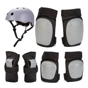 Conjunto de equipo de protección para niños, rodilleras, coderas, casco, patinaje sobre ruedas, protección integral unisex ES 068 - Product Image 3