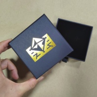 Boîte à bijoux en carton rose avec logo personnalisé, petit format, pour bagues, avec sac à bijoux imprimé du logo
