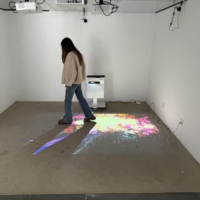 Projecteur holographique interactif IMAX d'intérieur personnalisé pour une expérience de cinéma orbital immersive