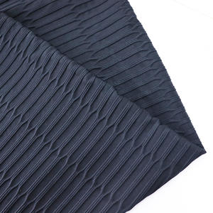 ผ้าไนลอนผสมสแปนเด็กซ์ลายทาง หนา 365gsm สำหรับกางเกงโยคะ - Product Image 2