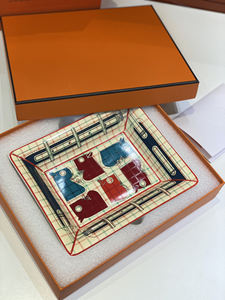 Nouveau cendrier carré en céramique sans fumée de style royal nordique classique pour la décoration de salon et de la maison - Product Image 2