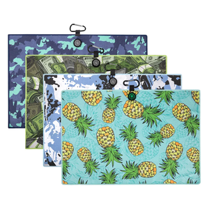 Serviette de golf à motif gaufré sur mesure en microfibre, fabrication tout-en-un avec avantage de chaîne d'approvisionnement complète - Product Image 1