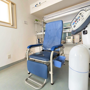 VON marka Anti-Skid IV tedavisi için çelik taban tıbbi tedavi sandalye yüksek kaliteli hastane transfüzyon sandalye en iyi fiyat - Product Image 1