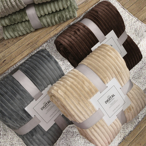 Custom Baer 100% Polyester Super <strong>Soft</strong> 3D Flannel Throw Blanket Four Seasons Lightweight Modern Solid Color Knitted Home Bedding - Product Image 3