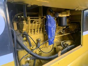 Cargadora de Ruedas Komatsu WA100 Usada Original a Precio Económico, Gran Capacidad en Buenas Condiciones - Product Image 6