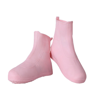 <span class=keywords><strong>Scarpe</strong></span> impermeabili copriscarpe <span class=keywords><strong>antipioggia</strong></span> da donna antiscivolo copriscarpe <span class=keywords><strong>antipioggia</strong></span> ispessito resistente all'usura - Product Image 4