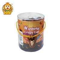Cône de crème glacée de tasse de confiture de chocolat solide de Offre Spéciale saveur douce avec des ingrédients de noix de fruit de biscuit de sucrerie