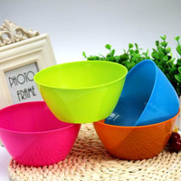 Kleurrijke plastic schaal voor snacks, salades & fruit, BPA-vrij, milieuvriendelijk, duurzaam, stapelbaar, niet-toxisch