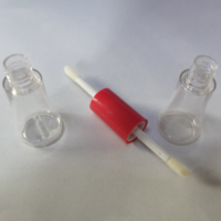 Mascara Eyeliner transparent de forme ronde à deux têtes OEM Tubes de brillant à lèvres Bouteilles en plastique pour emballage de maquillage