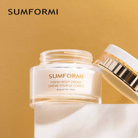 Crème et lotion bio pour le visage personnalisée pour éliminer efficacement les taches brunes et blanchir la peau avec des ingrédients étiquetés
