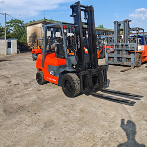 FGZN30รถยก Toyota มือสองรถยก3ตัน4เมตรรถยกแก๊ส LPG รถยกโตโยต้าญี่ปุ่นสภาพดี - Product Image 2