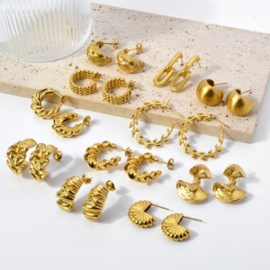 Nuevos Aretes Colgantes Unisex de Moda, Resistentes al Agua, Chapados en Oro de 18K PVD, de Acero Inoxidable, Antideslustre - Product Image 4