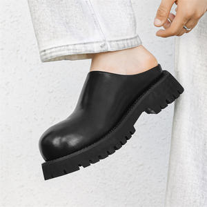 XINZI yağmur toptan kalın taban rahat takunya terlik boyutu 44 siyah deri kayma yüksek platformu erkekler tıknaz takunya - Product Image 4