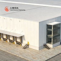 Structure en acier durable certifiée CE, entrepôt galvanisé, bâtiment logistique préfabriqué