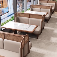 Meubles de restaurant sur le thème de l'Asie du Sud-Est, table et chaises en bois massif pour usage commercial et hôtelier, modèle YCS-2025-001