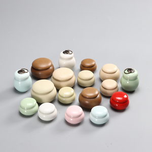 Color esmaltado forma personalizada pequeño barato de alta calidad de cerámica mate tarro cosmético de bienvenida personalizado - Product Image 6