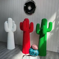 Statue personnalisée moules Sculpture de jardin extérieur fait à la main en fibre de verre grand Cactus arbre Sculptures coloré sculpture de plante grandeur nature