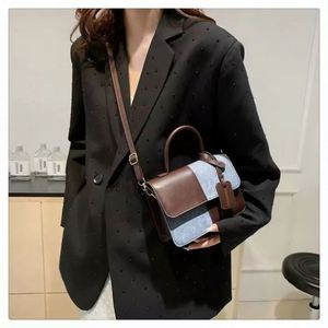 I-0302 Wholesale Fashion PU Leather Ladies Handbags Square Underarm Crossbody Shoulder Bags Single Strap Chains Autumn Spring - Product Image 3