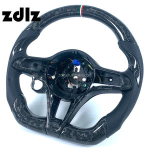 Volant personnalisé en cuir lisse et fibre de carbone forgée pour <span class=keywords><strong>Alfa</strong></span> <span class=keywords><strong>Romeo</strong></span> Giulia Stelvio 2016 2017 2018, <span class=keywords><strong>accessoires</strong></span> intérieurs de voiture - Product Image 3