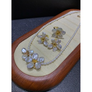 Ensemble de bijoux Tian Shui Ran, collier, boucles d'oreilles et bague en perles baroques, style féminin, ensemble de trois pièces - Product Image 5