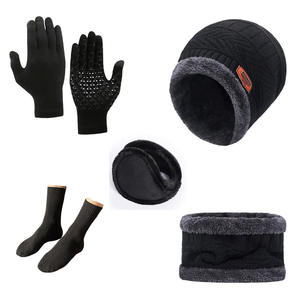 <span class=keywords><strong>Ensemble</strong></span> tricoté chaud et économique de 5 pièces <span class=keywords><strong>pour</strong></span> l'hiver : Écharpe, <span class=keywords><strong>Bonnet</strong></span>, Gants, Cache-oreilles, Chaussettes et Cache-visage <span class=keywords><strong>pour</strong></span> <span class=keywords><strong>Homme</strong></span> et Femme - Product Image 1