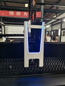 Máy cắt <span class=keywords><strong>laser</strong></span> sợi quang Full Cover 4020 Máy cắt <span class=keywords><strong>laser</strong></span> che bụi 6kw - Product Image 6
