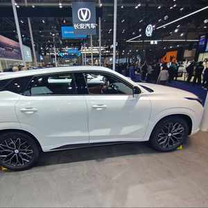 Coche de segunda mano Changan PHEV 2026 UNI-<span class=keywords><strong>Z</strong></span>, SUV de 5 puertas y 5 plazas, dirección hidráulica, E-CVT, tracción delantera, volante a la izquierda, vehículo de nueva energía UNI-<span class=keywords><strong>Z</strong></span> - Product Image 5