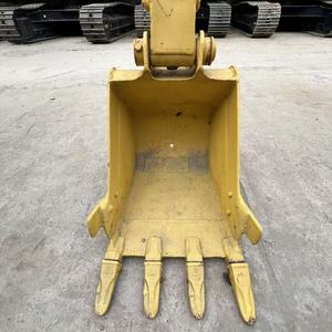 Excavatrice sur chenilles Komatsu PC40 d'occasion du Japon, 4 tonnes, matériel de construction d'occasion, excavatrice sur chenilles Komatsu PC4mini - Product Image 2