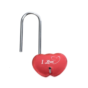 Candado de doble corazón con llave de gancho de aluminio largo Desbloqueo antirrobo Diferentes colores - Product Image 4