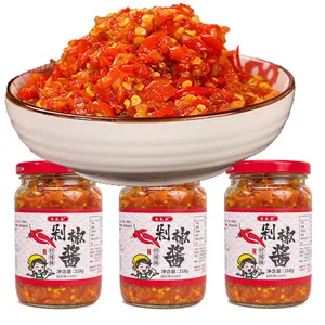 Molho de pimenta com picles premium chinês é uma boa adição picante ao menu