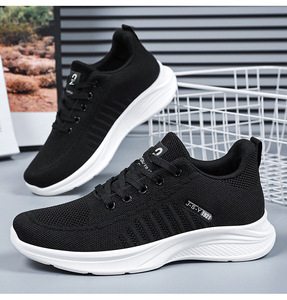 Chaussures de sport décontractées pour hommes, légères, respirantes, à semelle souple, en maille, avec logo personnalisé, couleur gris, pour la course à pied - Product Image 5