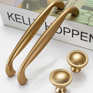 มือจับตู้โลหะผสมสังกะสีสีบรอนซ์แชมเปญหรูหราน้ำหนักเบาลูกบิดดึงบาร์ร่วมสมัยสำหรับมือจับตู้เสื้อผ้าตู้เสื้อผ้า - Product Image 2