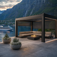 Pergola motorisée rétractable en aluminium avec lames orientables, système d'ombrage extérieur écologique pour terrasse de jardin avec éclairage LED et écran