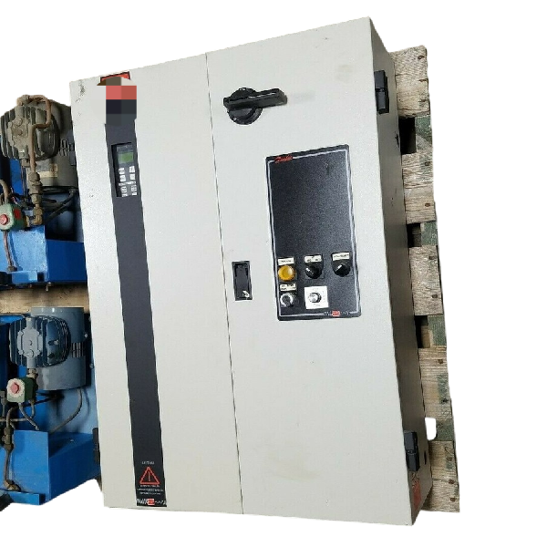 Plc VLT Type 3522 Variable Speed HVAC Drive 3 Phase 20HP 500 Volt 05-120Hz