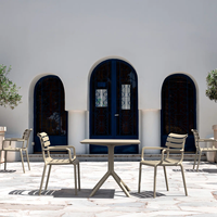 Chaise de salle à manger en plastique empilable moderne avec accoudoirs pour véranda extérieure, balcon, café, restaurant, salle à manger, cuisine, patio