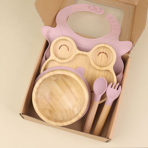 ชุดอาหารเด็กทำจากไม้ไผ่และซิลิโคน ปลอดสาร BPA รูปทรงการ์ตูนสัตว์ พร้อมจานและผ้ากันเปื้อน - Product Image 2