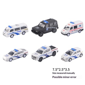 Voiture jouet anti-chute en alliage, modèle ambulance, à rétrofriction, portes avant ouvrables, mini véhicule médical d'urgence pour enfants, collection de jeux - Product Image 4