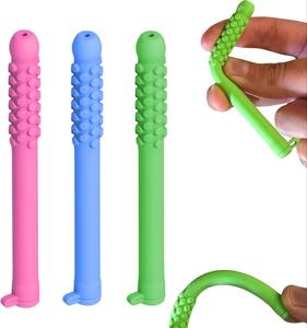 禁煙 噛むシリコンスティック 健康的で通気性のある代替品 エッセンシャルオイルフレーバー エアアロマ 禁煙パイプ - Product Image 2