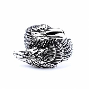 Bague pour homme en acier inoxydable, style punk viking, avec deux corbeaux entrelacés, Odin - Product Image 5