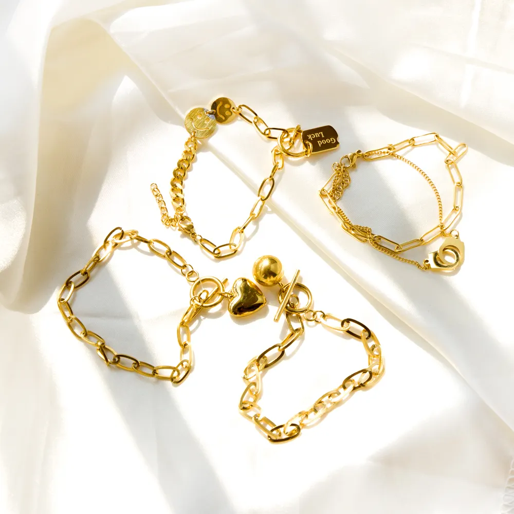 Stili di lusso braccialetti e braccialetti con ciondoli in acciaio inossidabile braccialetti a catena e maglie placcati in oro